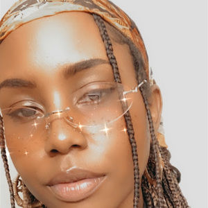 Meet your Posher, Destinee